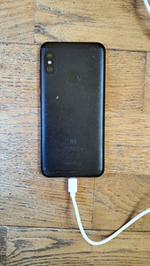 Xiaomi Mi A2 Lite 4/64GB, double sim (1 фото из 2)