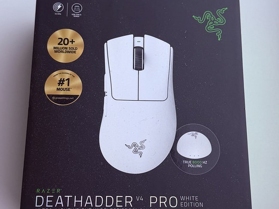 Razer DeathAdder V4 Pro , White Edition