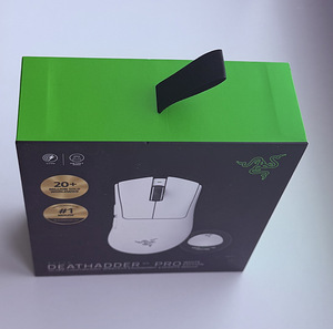 Razer DeathAdder V4 Pro , White Edition (5 фото из 5)