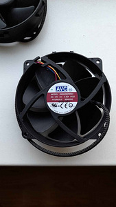 Корпусные вентиляторы Amd x6 (2 фото из 2)