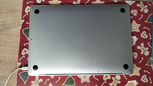 MacBook Air 13" (A1932) 2019, 8/250Гб/i5 + Зарядка (3 фото из 3)