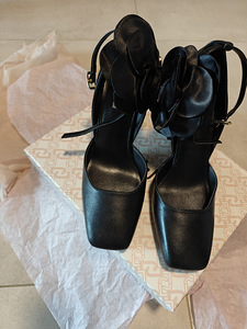 Liu Jo Jennifer 11 High Heels, EU 39 (6 foto / 6)