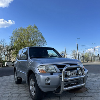 Mistubishi Pajero