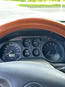 Mistubishi Pajero (8 фото из 15)