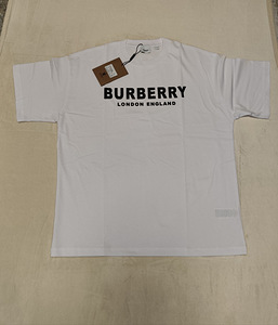 Футболка Burberry (2 фото из 3)