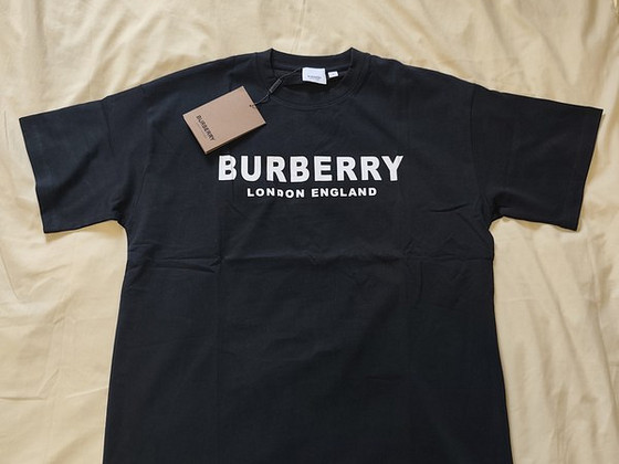 Burberry T-shirt
