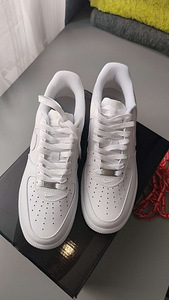 Nike AF1 x Supreme (5 фото из 5)