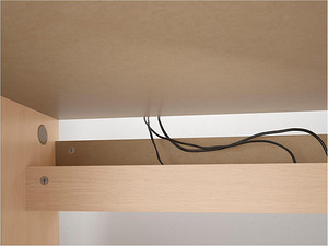 IKEA MALM стол (5 фото из 5)