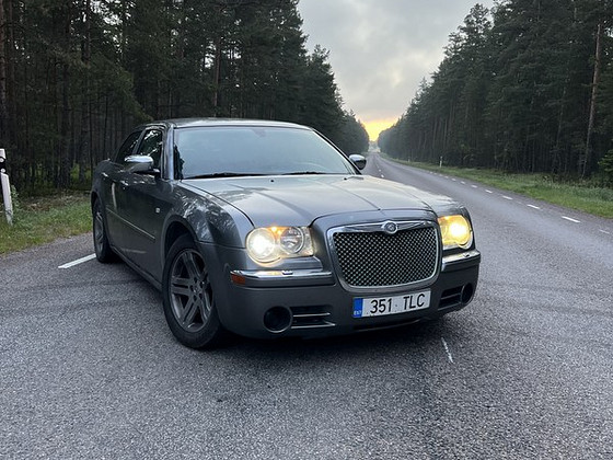 CHRYSLER 300C