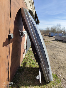 Thule Dynamic 800 ja katuseraamid (komplekt). (1 foto / 6)