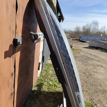 Thule Dynamic 800 и релинги (комплект).