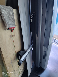 Thule Dynamic 800 ja katuseraamid (komplekt). (5 foto / 6)