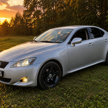 Lexus IS 220D