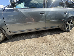 Продается Audi A6C5 2.5 132 кВт (6 фото из 6)
