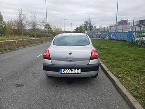 Renault Megane 2 (2 фото из 15)