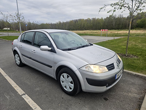 Renault Megane 2 (5 фото из 15)