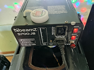 Beamz S700JB smoke machine with lights (1 foto / 3)