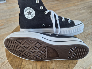 CONVERSE CHUCK TAYLOR ALL STAR LIFT (2 фото из 4)