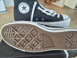 CONVERSE CHUCK TAYLOR ALL STAR LIFT (2 фото из 5)