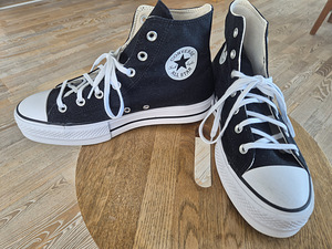 CONVERSE CHUCK TAYLOR ALL STAR LIFT (4 фото из 5)