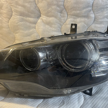 Фара BMW