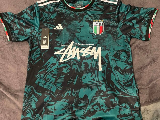 Italy x Stussy