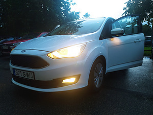 Ford C Max. 1.5 TDCI. 2016 (7 фото из 12)