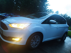 Ford C Max. 1.5 TDCI. 2016 (8 фото из 12)