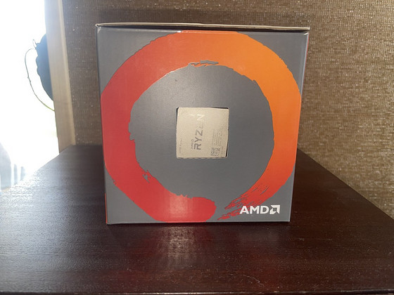 AMD Ryzen 7 1700 Processor (16M Cache up to 3.70 GHz) Box