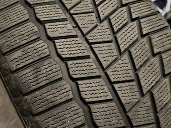 Комплект зимних шин Maxxis ArctiTrekker