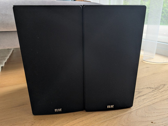 Полочные колонки ELAC Debut 2.0 DB62-BK