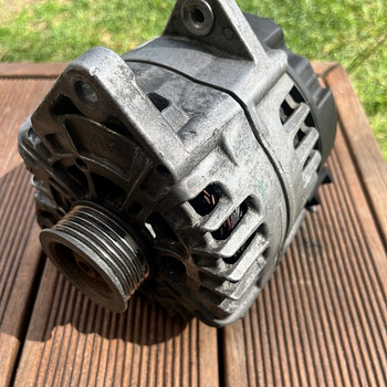 Mercedes Benz Vito 2021 OEM generaator