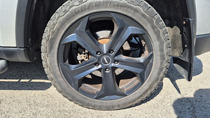 265/50R20 General Grabber AT3 XL M+S 6mm 2tk (1 foto / 4)