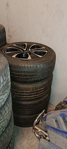 Продаются 4 диска ALUTEC 5#108 и 2 шины 205/55/16 4-5мм. (3 фото из 3)