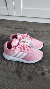 Uued ADIDAS tossud s33,5(21,5) (1 foto / 10)