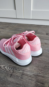Uued ADIDAS tossud s33,5(21,5) (6 foto / 10)
