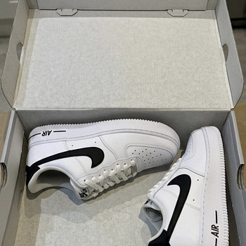 2 пары Nike Air Force 50€