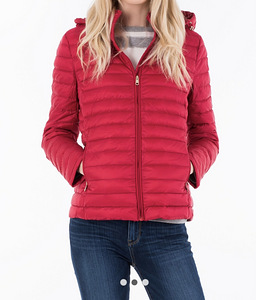 Куртка Tommy Hilfiger S (4 фото из 4)
