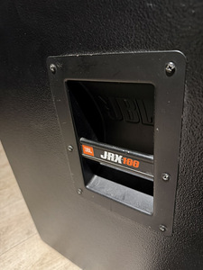 JBL JRX118SP Сабвуфер (2 фото из 3)