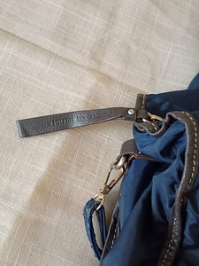 Tumesinine Tommy Hilfiger kott seljakott (3 foto / 5)