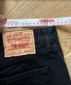 Чёрные джинсы Levis размер 46 (6 фото из 6)