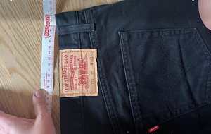 Чёрные джинсы Levis размер 46 (5 фото из 6)