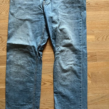 Светло-синие джинсы Wrangler, размер 46
