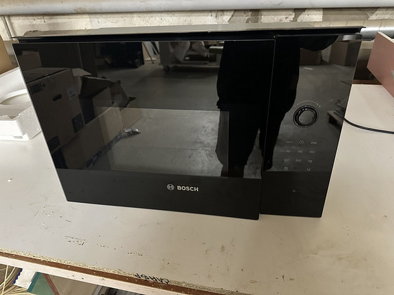 Bosch BFL 553 м