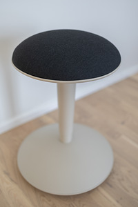 Стул-подставка IKEA Nilserik (новый) (4 фото из 5)
