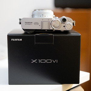 Fujifilm X100VI (3 фото из 5)