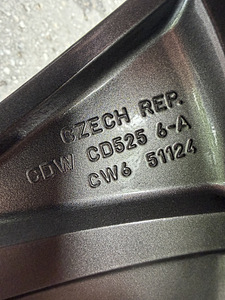 19" Skoda originaalveljed 5x112 (nagu uued) (9 foto / 10)