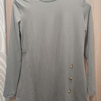 Uus pluus naistele L-xl