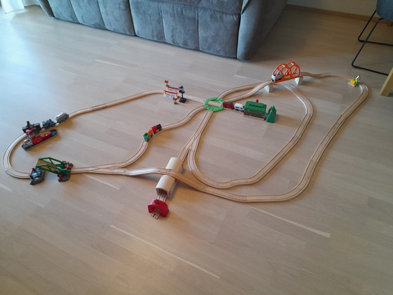 Brio ja Ikea raudtee