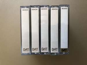 DAT кассеты - 5 шт. (2 фото из 2)